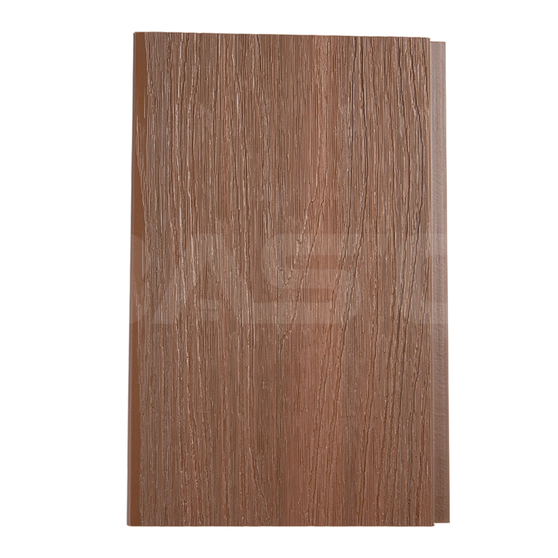 호텔과 리조트가 복합 데크를 사용하여 유지 관리 비용을 절감하는 방법